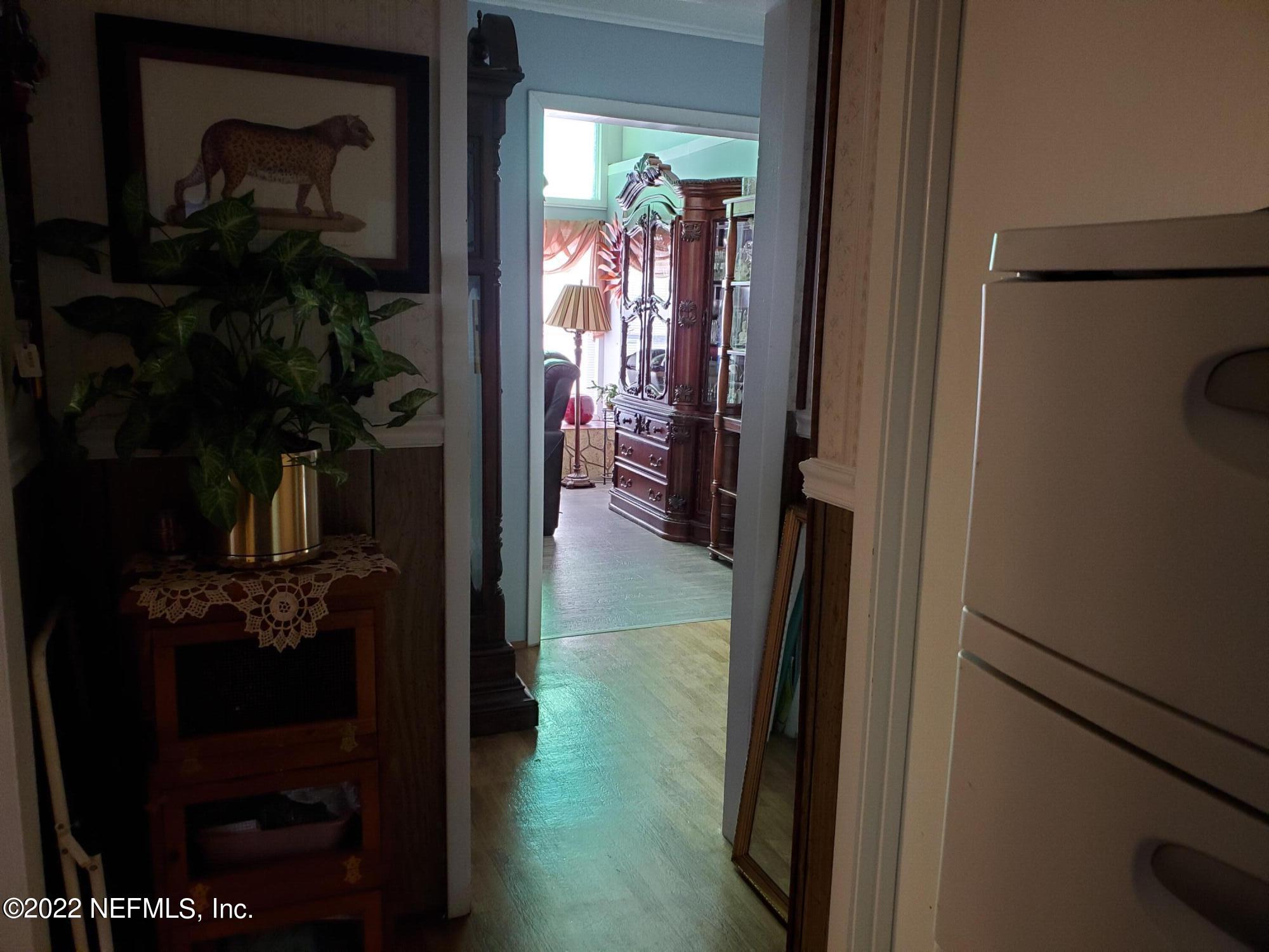 106 Comer Road Palatka, FL 32177 - Photo 12 of 19 a view of a hallway