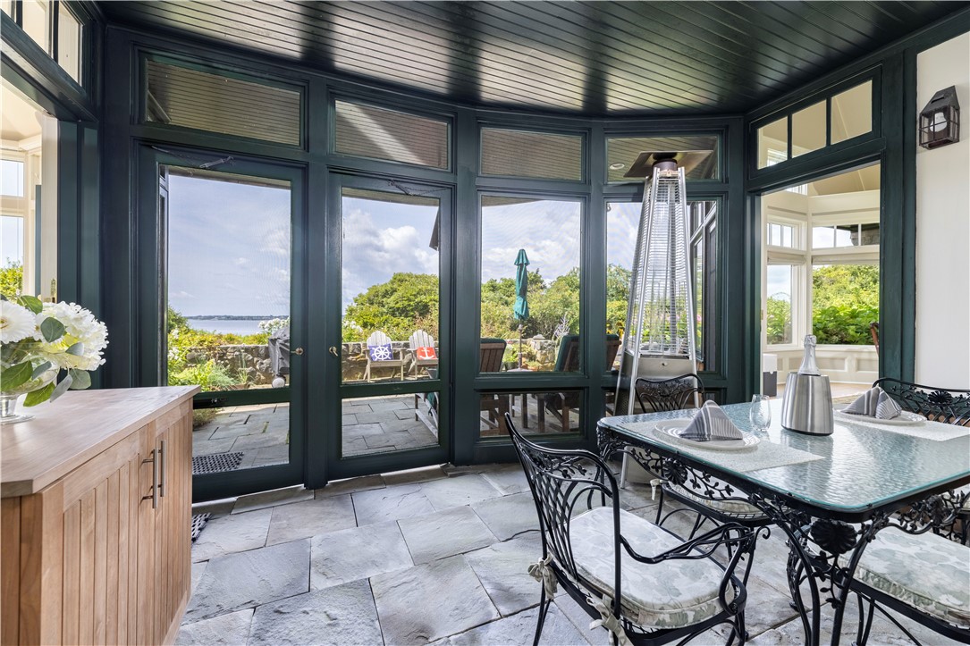 354 Beavertail Road Jamestown, RI 02835 - Photo 21 of 49