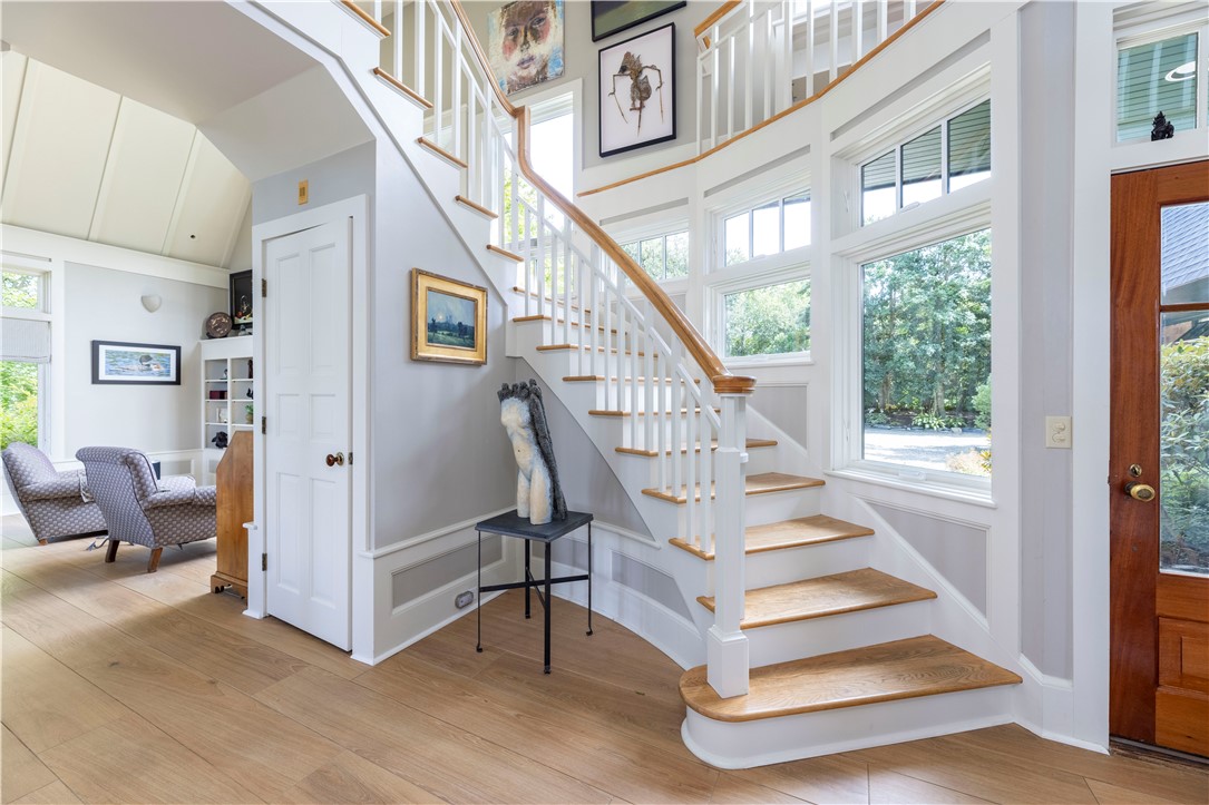 354 Beavertail Road Jamestown, RI 02835 - Photo 23 of 49