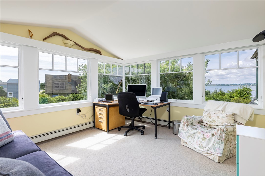 354 Beavertail Road Jamestown, RI 02835 - Photo 34 of 49