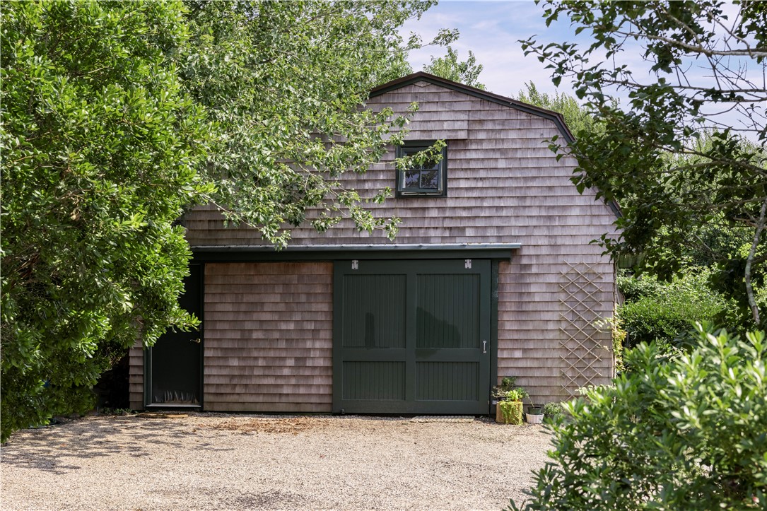 354 Beavertail Road Jamestown, RI 02835 - Photo 39 of 49