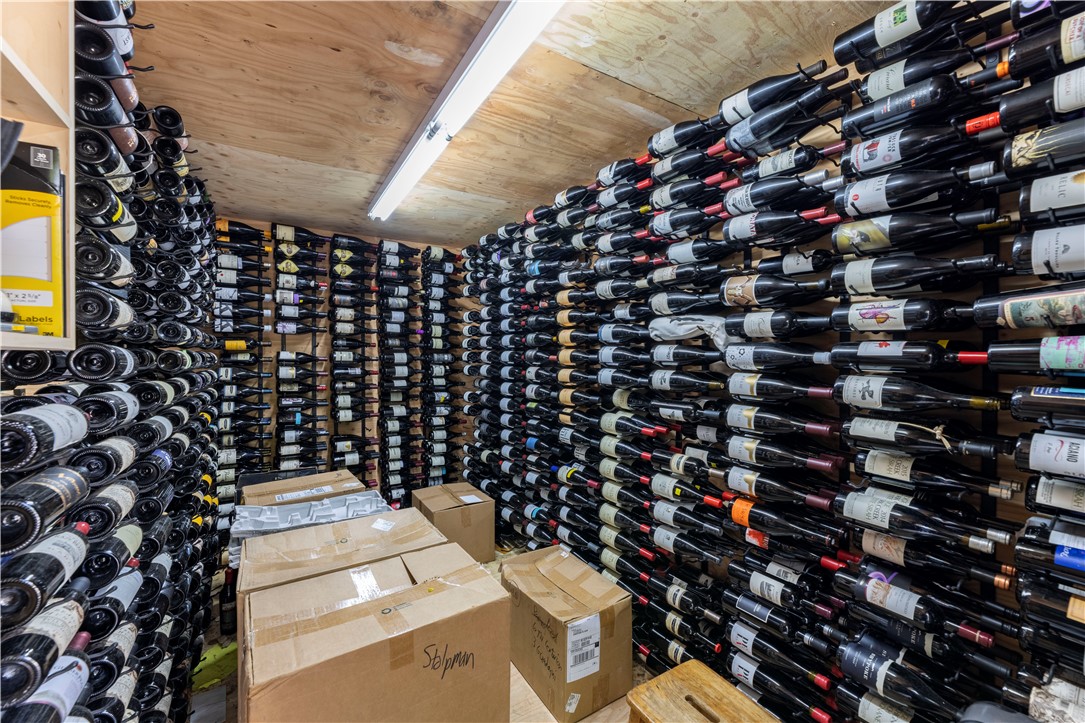 354 Beavertail Road Jamestown, RI 02835 - Photo 40 of 49