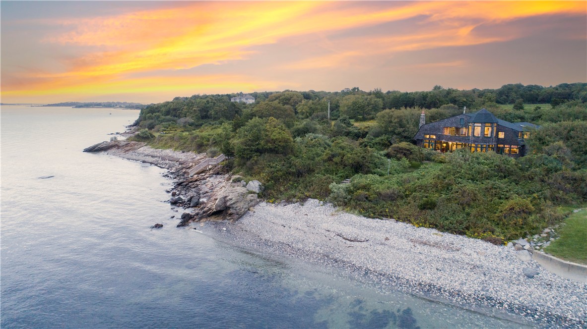 354 Beavertail Road Jamestown, RI 02835 - Photo 45 of 49