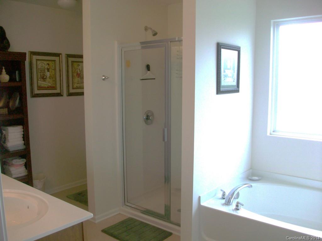 8318 Ruby Valley Road Charlotte, NC 28277 - Photo 12 of 15 Gallery Image 12