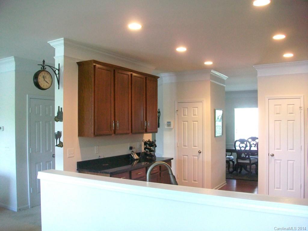 8318 Ruby Valley Road Charlotte, NC 28277 - Photo 5 of 15 Gallery Image 5