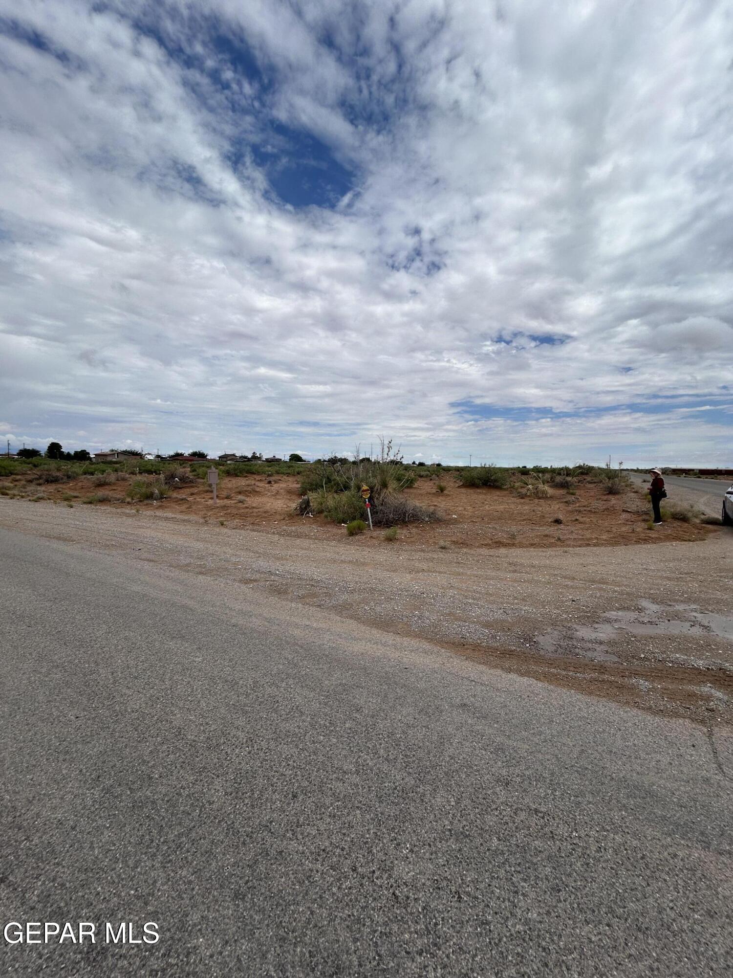 14697 Jim Bridger Road El Paso, TX 79938 - Photo 3 of 14 IMG_7352