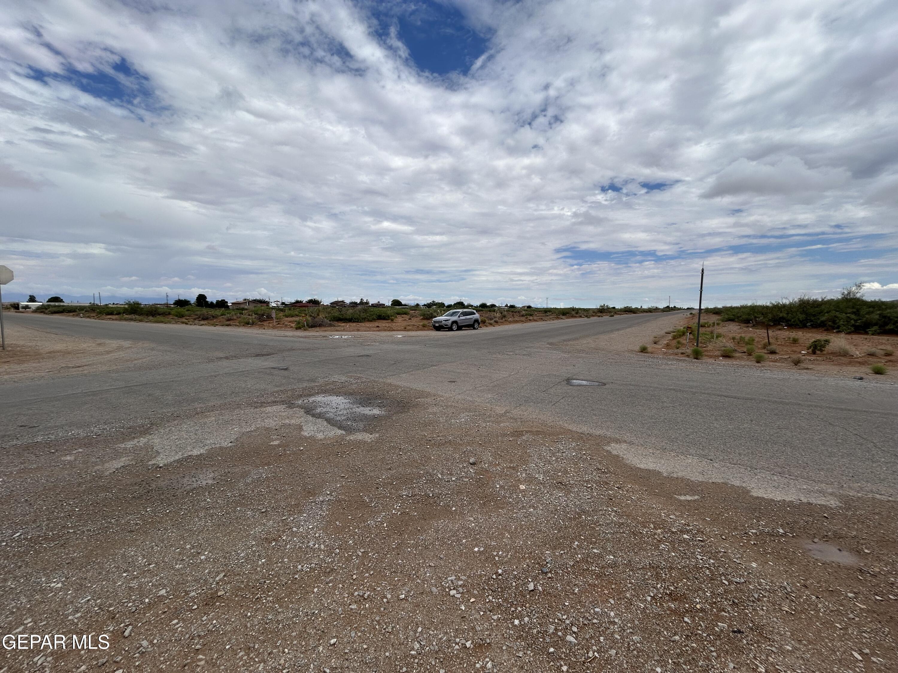 14697 Jim Bridger Road El Paso, TX 79938 - Photo 5 of 14 IMG_7355