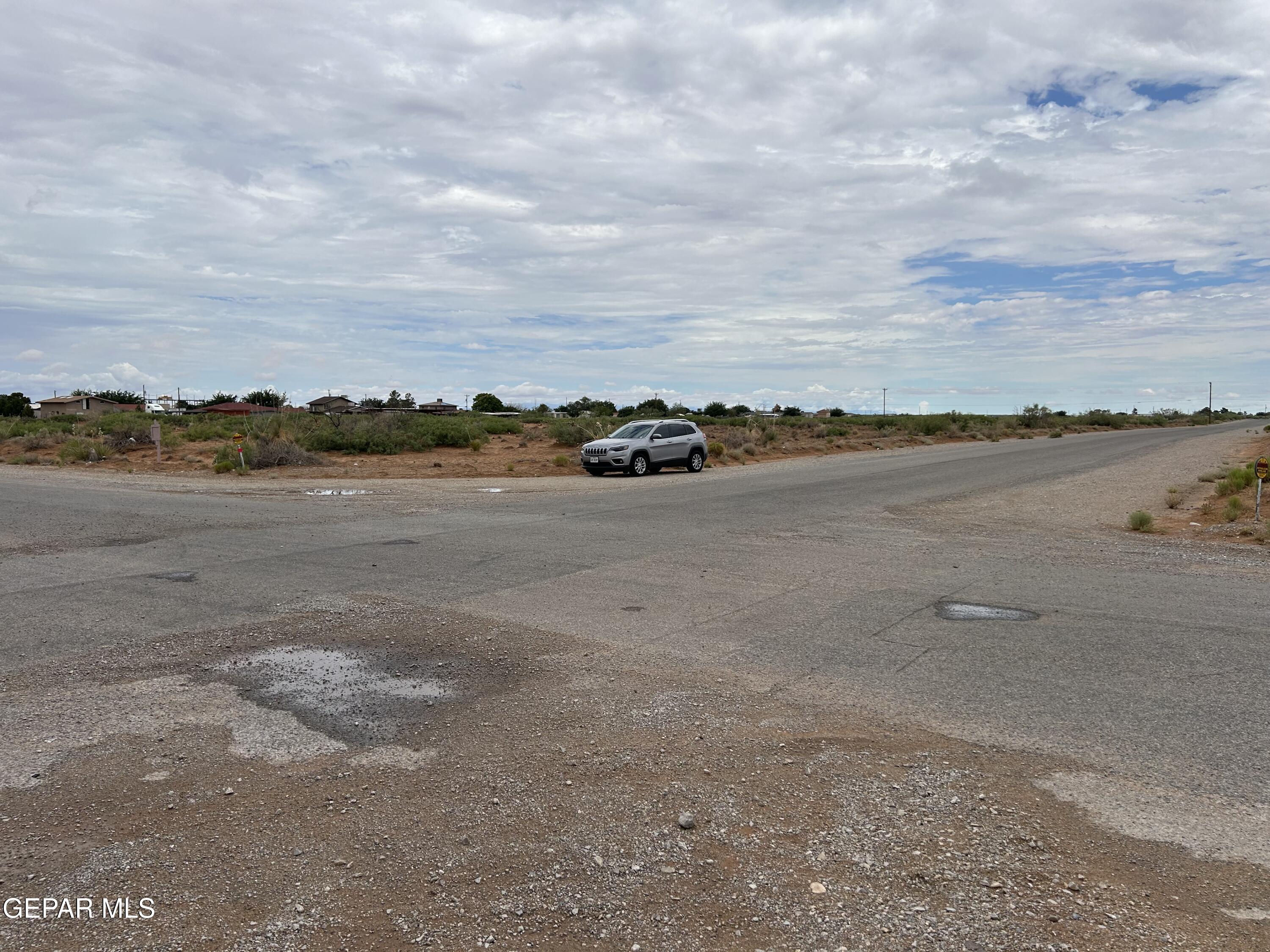 14697 Jim Bridger Road El Paso, TX 79938 - Photo 6 of 14 IMG_7356