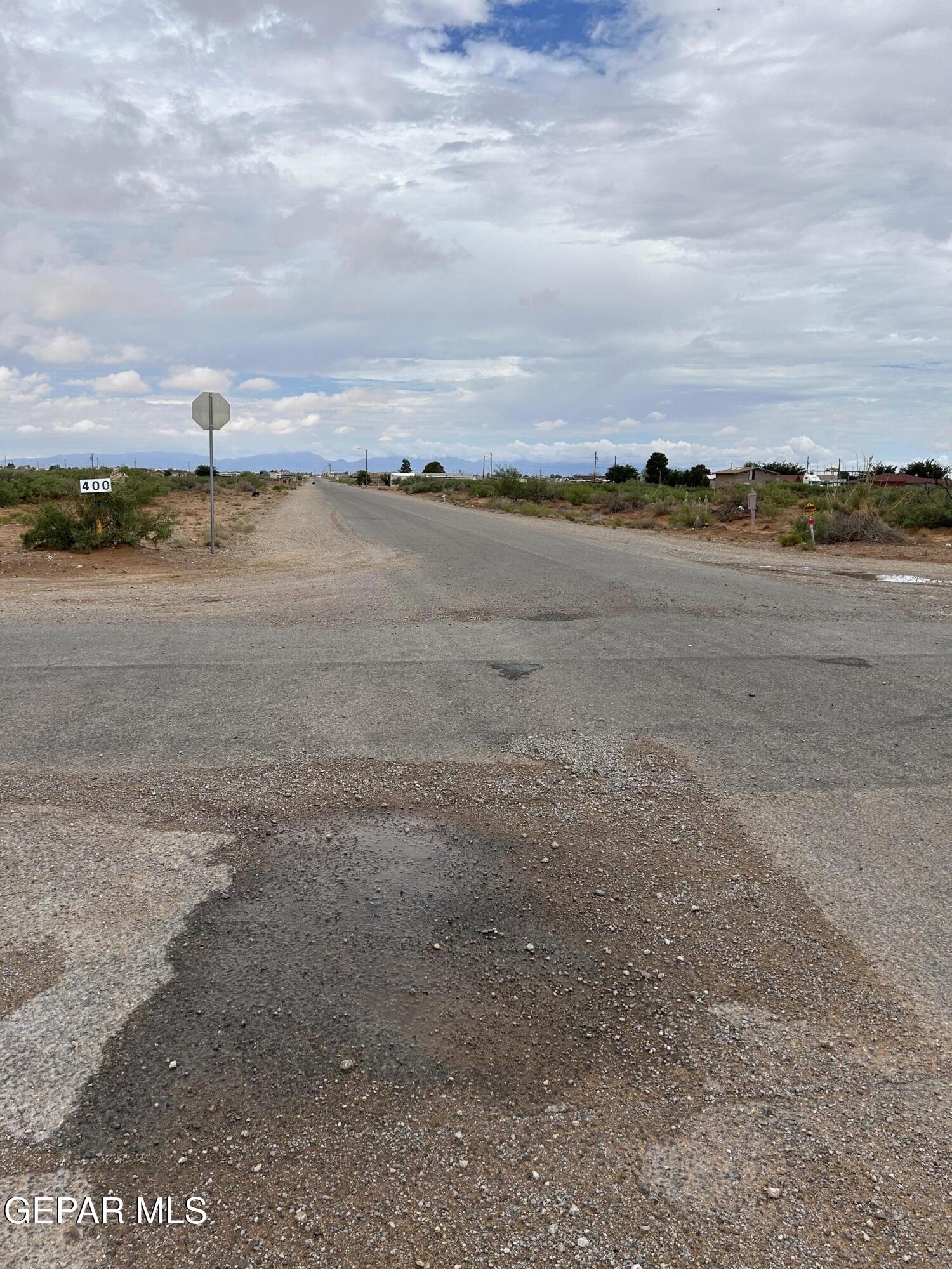 14697 Jim Bridger Road El Paso, TX 79938 - Photo 8 of 14 IMG_7358