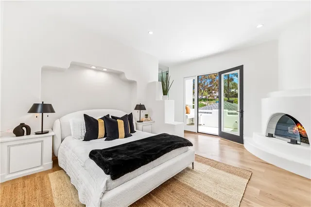 $7,950,000 | 541 4th Street, Manhattan Beach, CA 90266