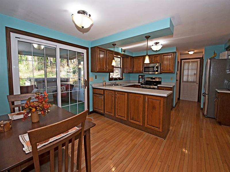 114 Forest Hills Road Pittsburgh, PA 15221 - Photo 2 of 25 Gallery Image 2
