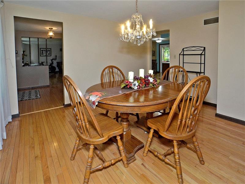 114 Forest Hills Road Pittsburgh, PA 15221 - Photo 14 of 25 Gallery Image 14