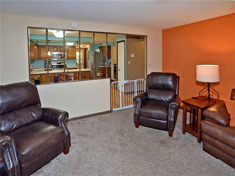 114 Forest Hills Road Pittsburgh, PA 15221 - Photo 10 of 25 Gallery Image 10