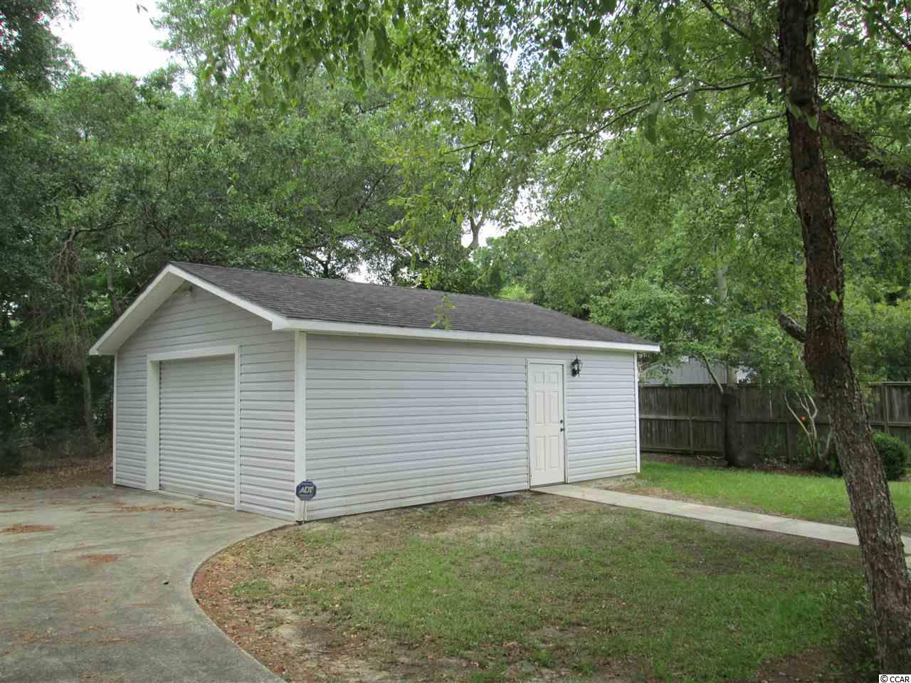 321 Pine Avenue Murrells Inlet, SC 29576 - Photo 16 of 18 Gallery Image 16