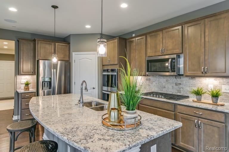 50100 Fowler Road Canton, MI 48188 - Photo 5 of 9 Bedrock2.jpg