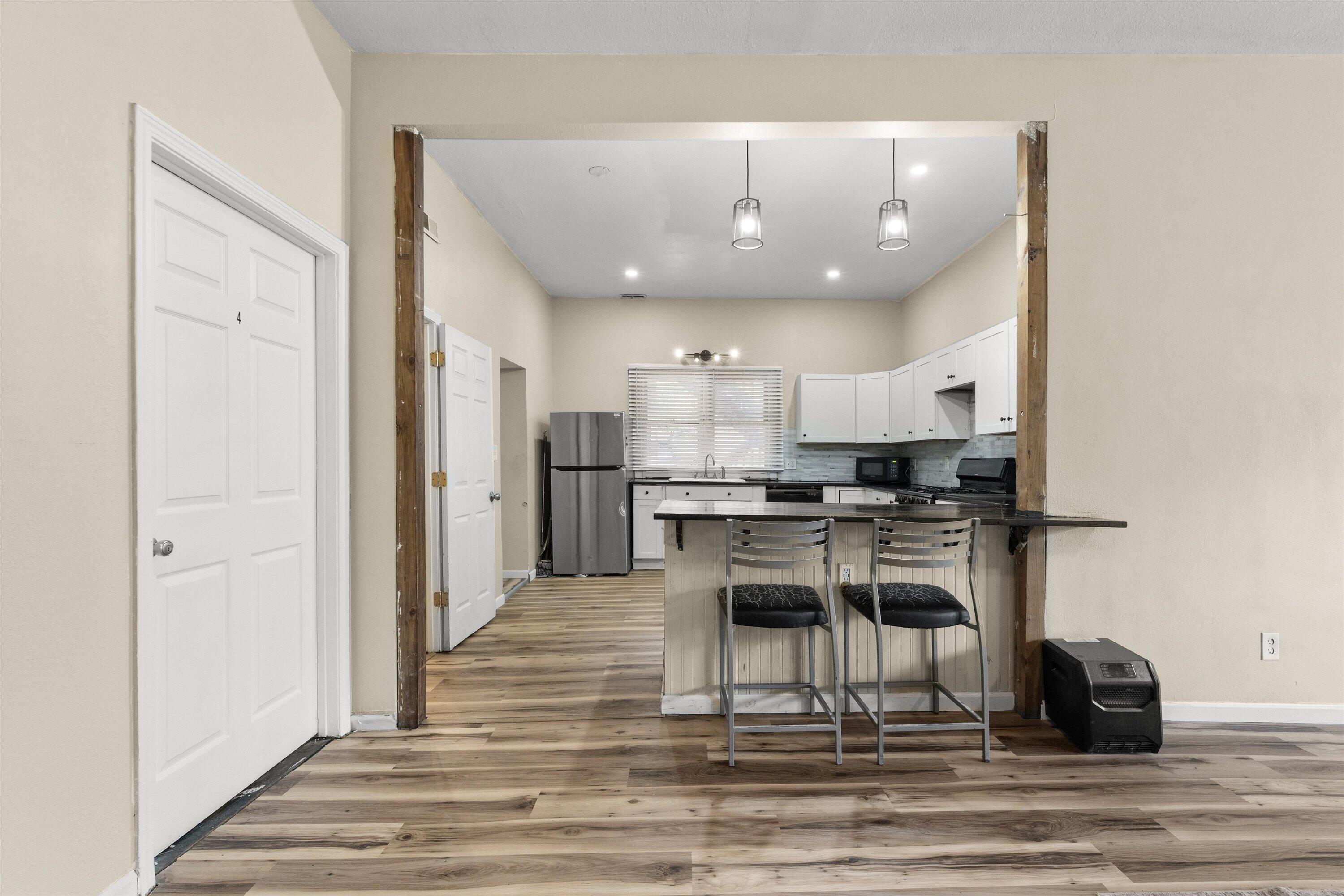 300 Ripley Street Columbia, MO 65201 - Photo 10 of 52 Gallery Image 10
