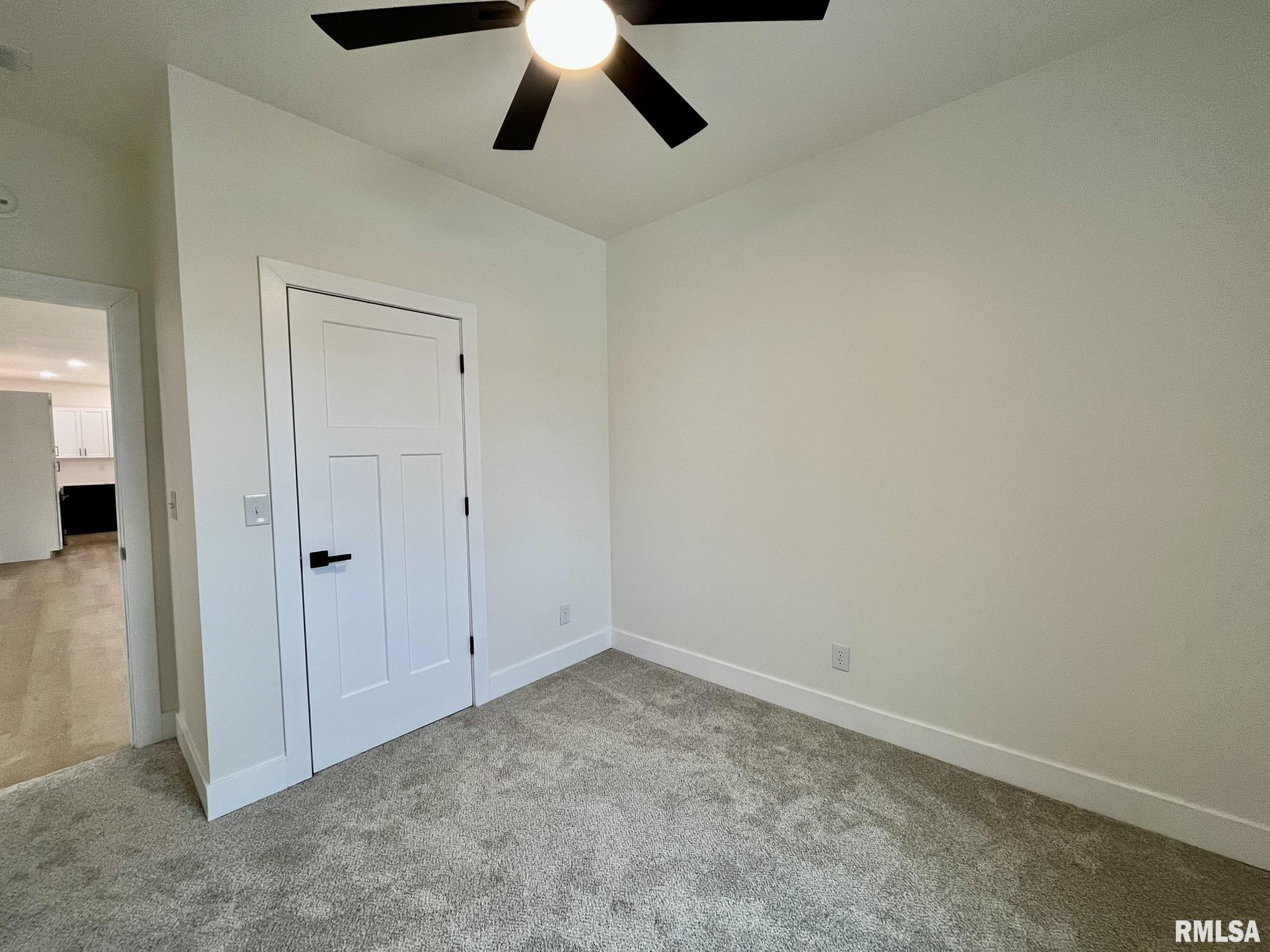 211 West Prairie Street Camp Point, IL 62320 - Photo 14 of 29