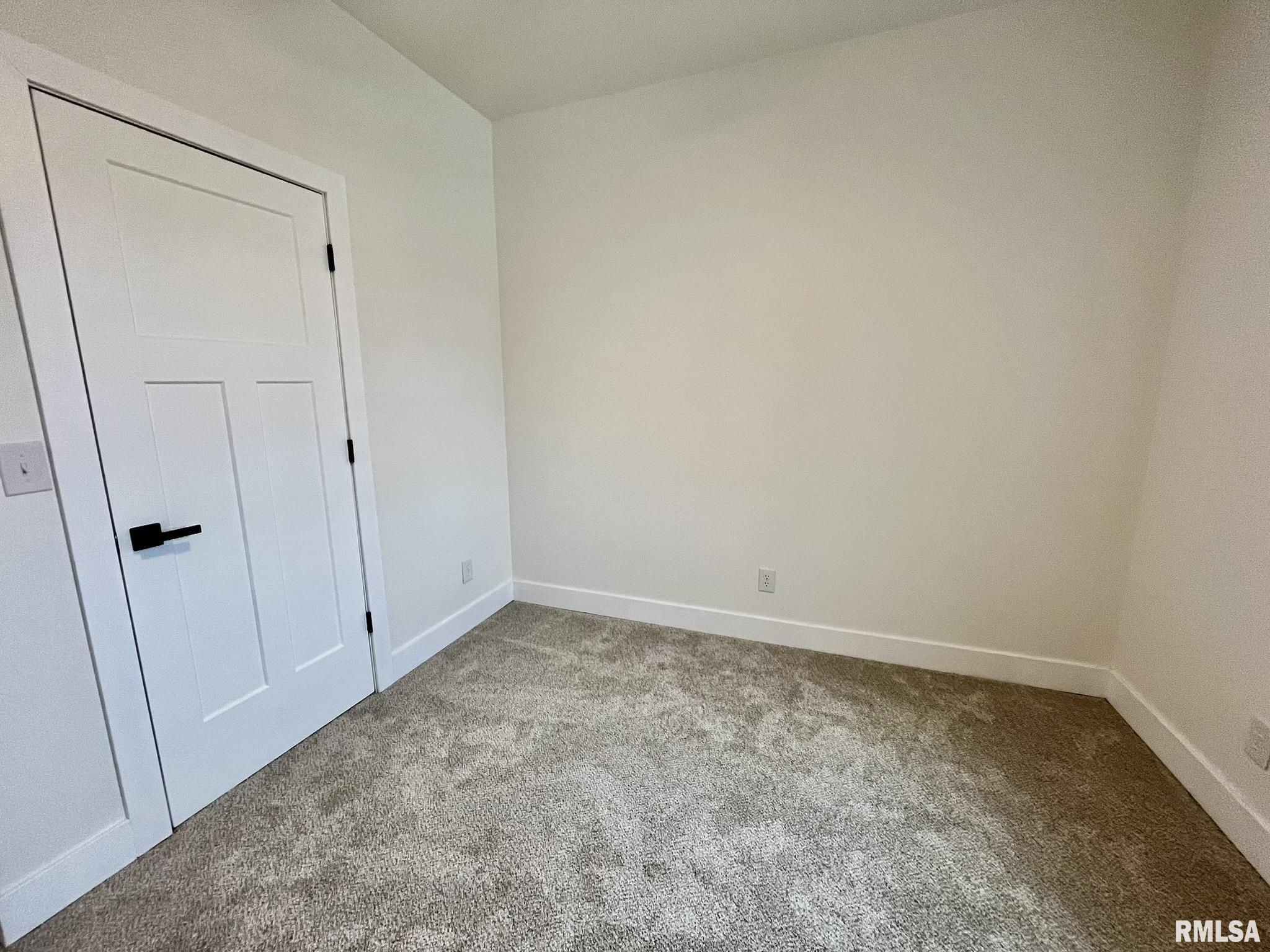 211 West Prairie Street Camp Point, IL 62320 - Photo 15 of 29