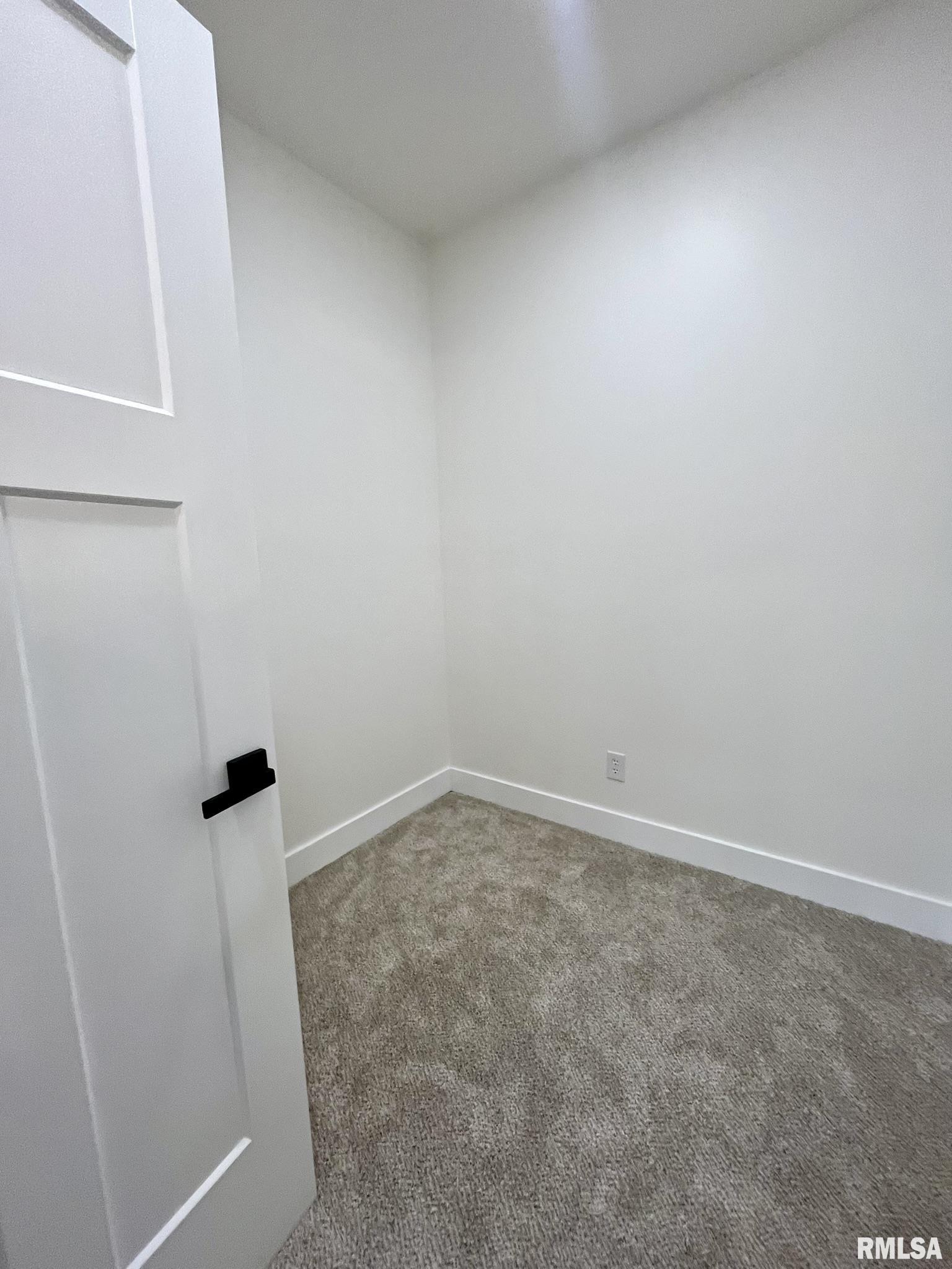 211 West Prairie Street Camp Point, IL 62320 - Photo 20 of 29