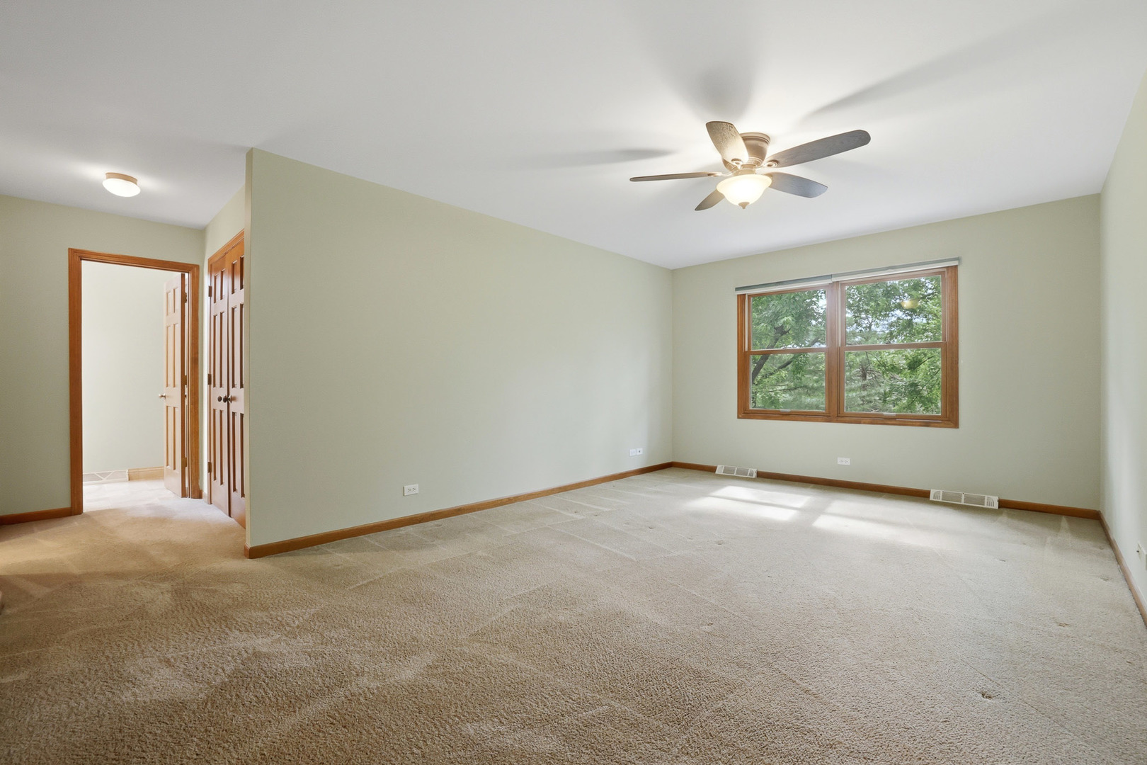 2528 Sun Valley Road Lisle, IL 60532 - Photo 26 of 65