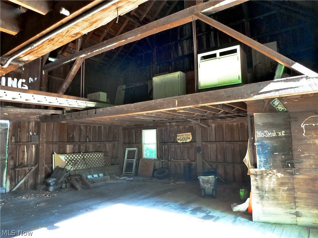 7984 Chagrin Road Chagrin Falls, OH 44023 - Photo 28 of 34 Main floor level from entry door with view of upper level.