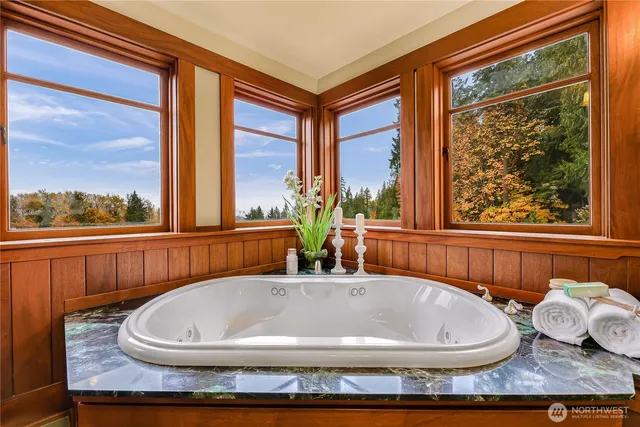 $4,250,000 | 29935 Northeast Tolt Hill Road, Carnation, WA 98014