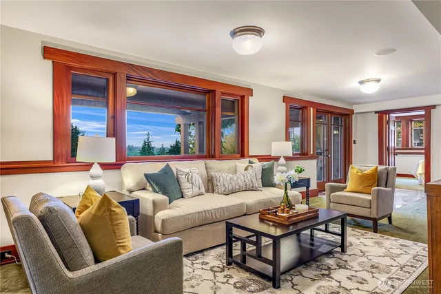 $4,250,000 | 29935 Northeast Tolt Hill Road, Carnation, WA 98014