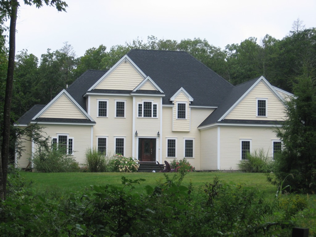 97 McGilpin Road Sturbridge, MA 01566 - Photo 1 of 29 Gallery Image 1