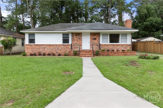 $283,000 | 1523 East 54th Street, Savannah, GA 31404