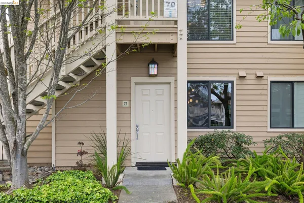 $415,000 | 71 Lakeshore Court, Richmond, CA 94804