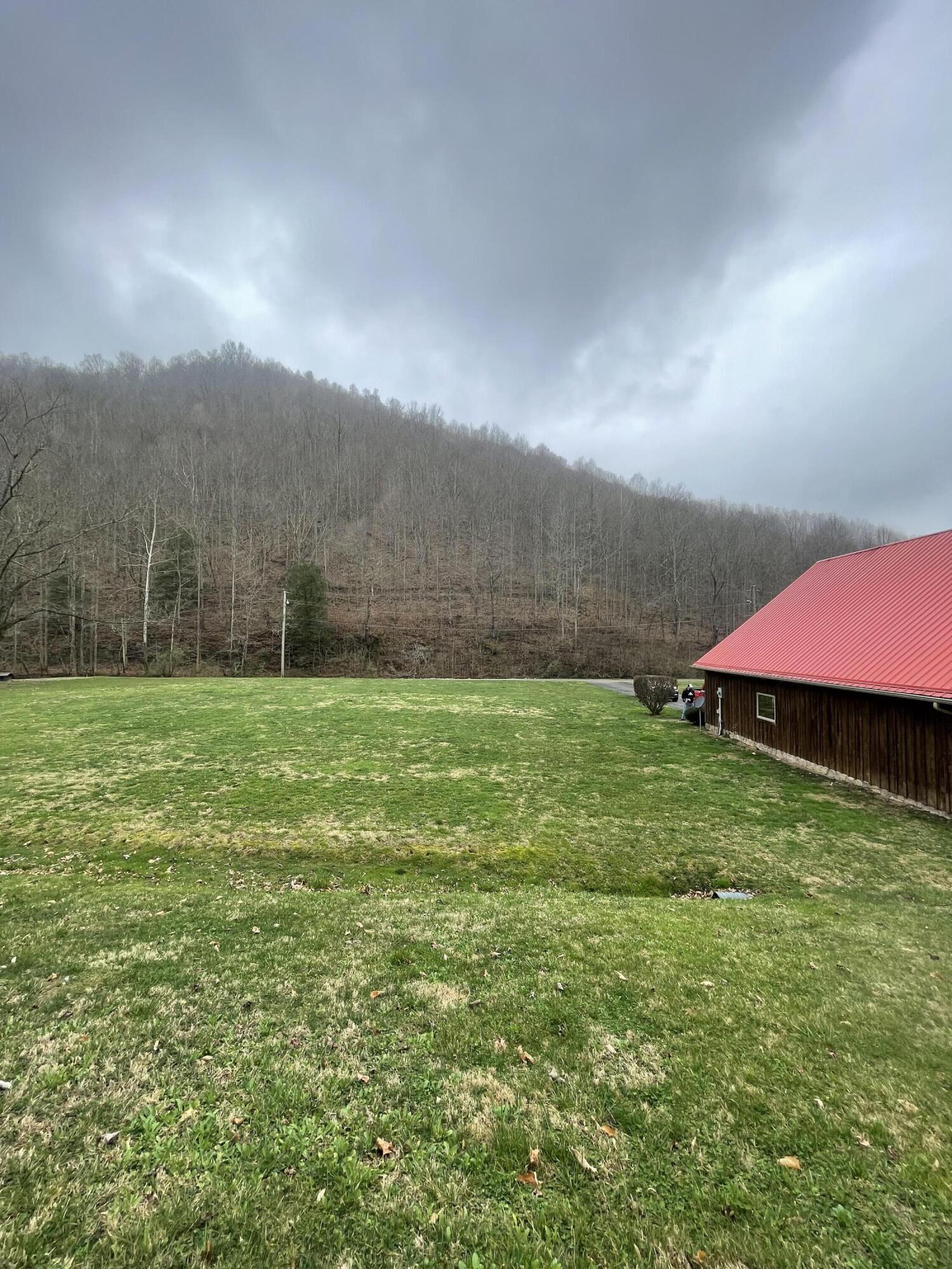 143 Trace Branch Road Walker, KY 40997 - Photo 40 of 40 IMG_3145