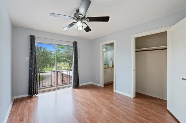 $1,950 | 3 Dorado Drive, Friendswood, TX 77546