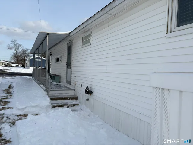 $195,000 | 14 Chestnut Drive, Westbrook, CT 06498