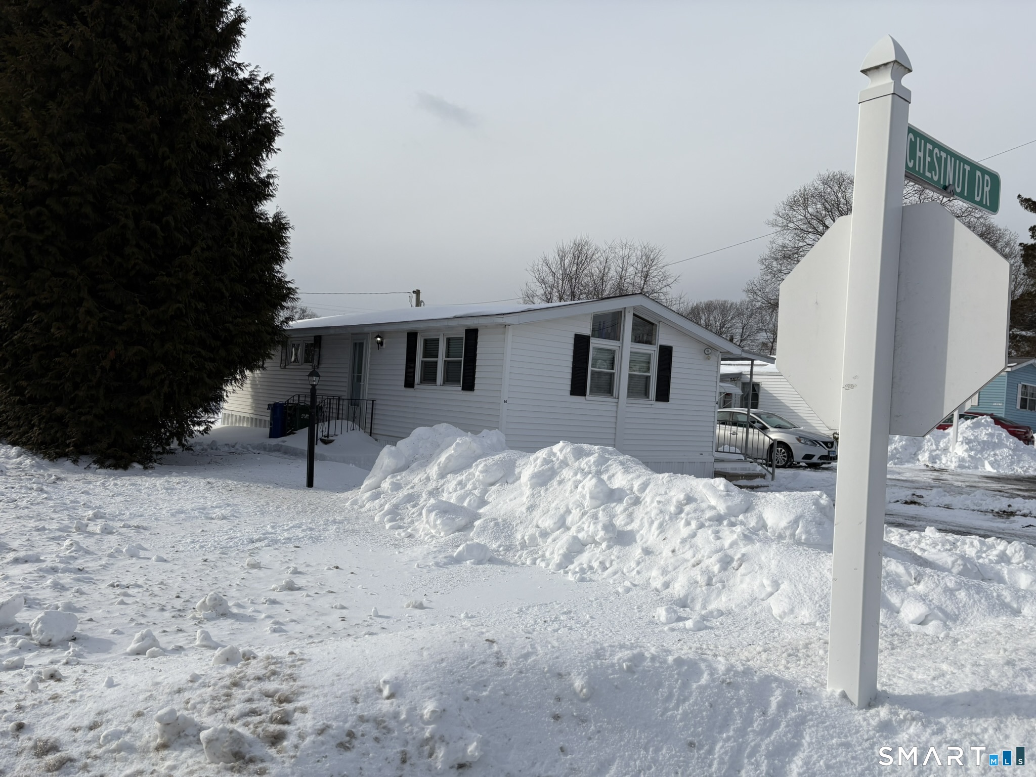 14 Chestnut Drive Westbrook, CT 06498 - Photo 3 of 27