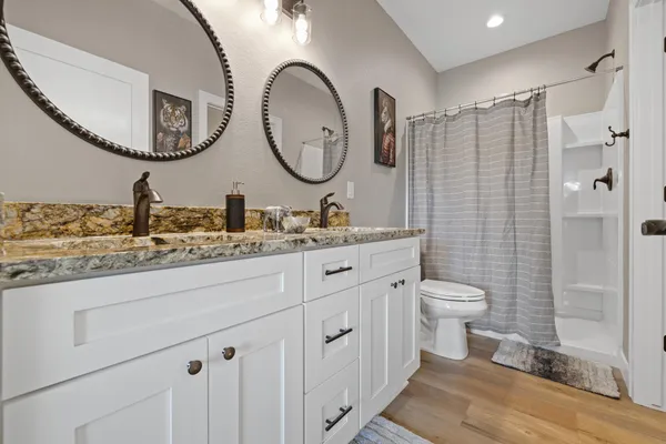 $2,294 | 1824 Horseshoe Lane, Unit 4233, Slinger, WI 53086