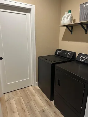 $2,294 | 1824 Horseshoe Lane, Unit 4233, Slinger, WI 53086