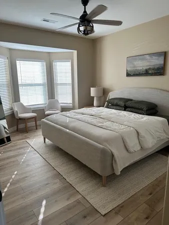 $2,294 | 1824 Horseshoe Lane, Unit 4233, Slinger, WI 53086