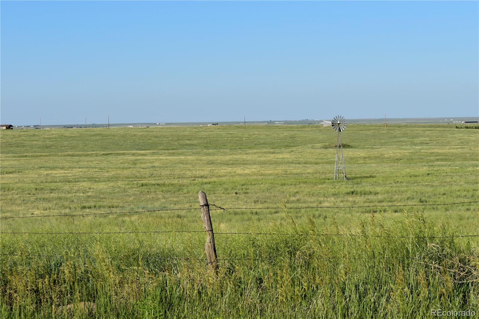 9545 North Yoder Road Calhan, CO 80808 - Photo 4 of 9 a view of an ocean