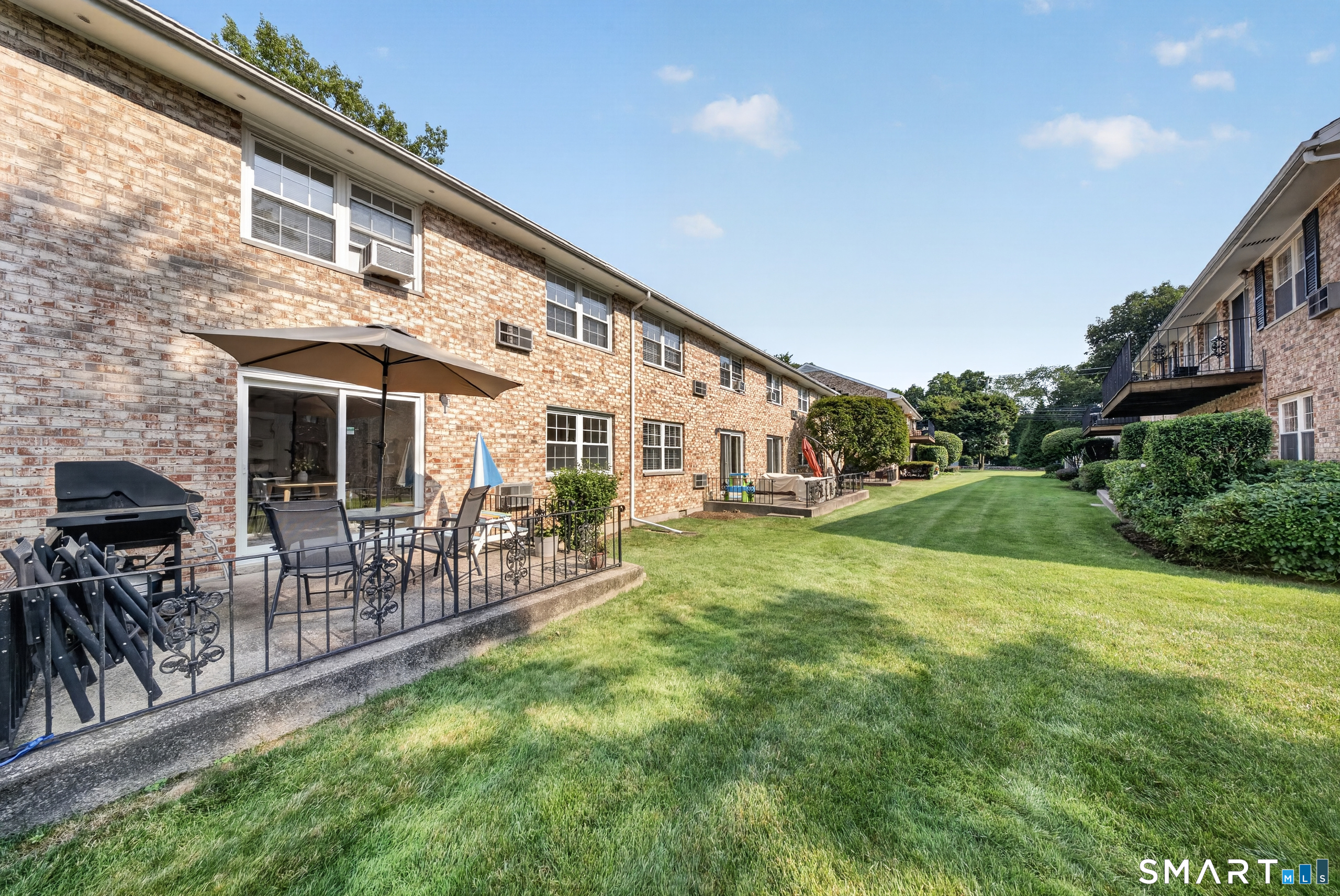 35 Woodway Road, Unit A8 Stamford, CT 06907 - Photo 28 of 40