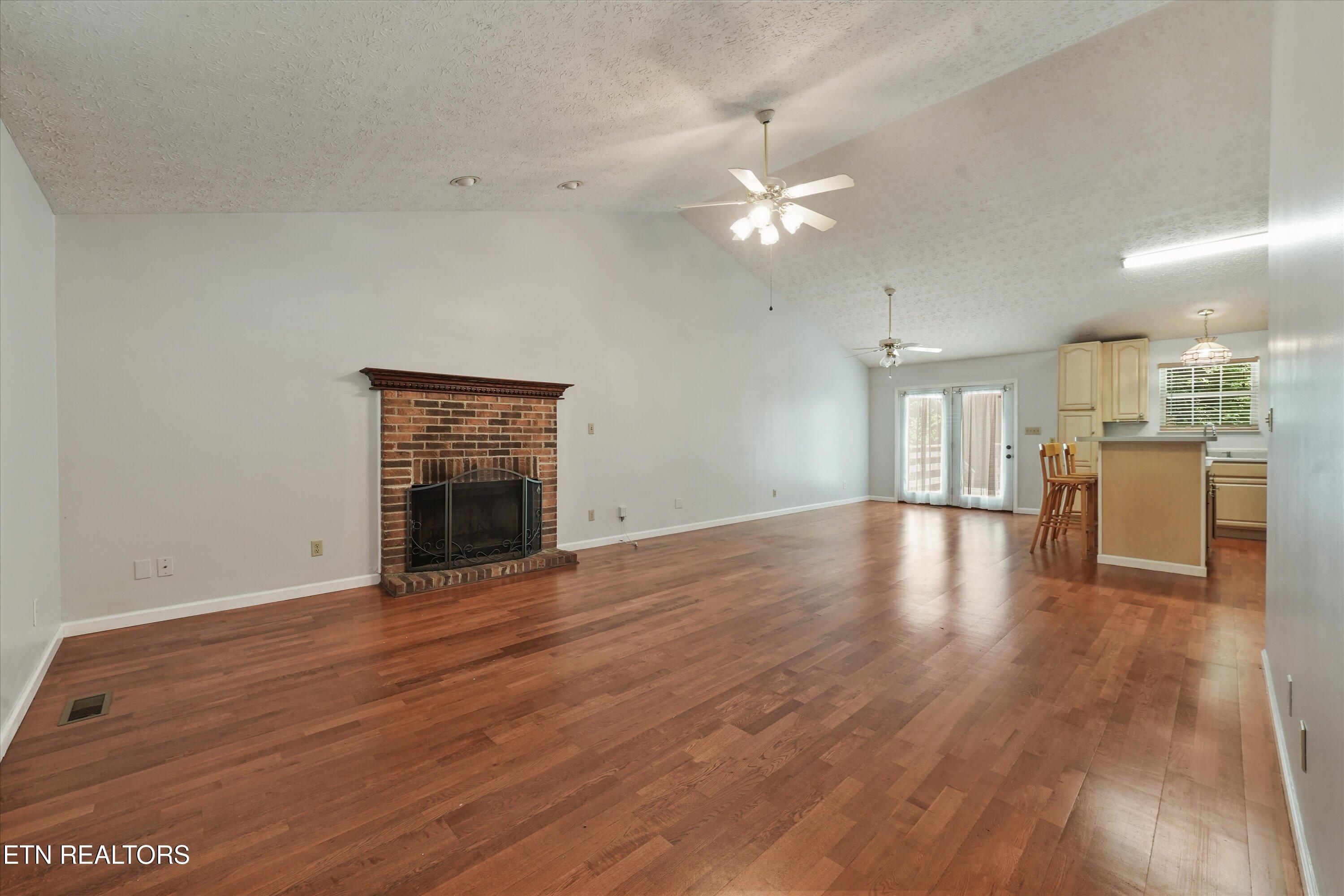 712 Kimbee Road Knoxville, TN 37923 - Photo 8 of 43 08-712 Kimbee Rd 23