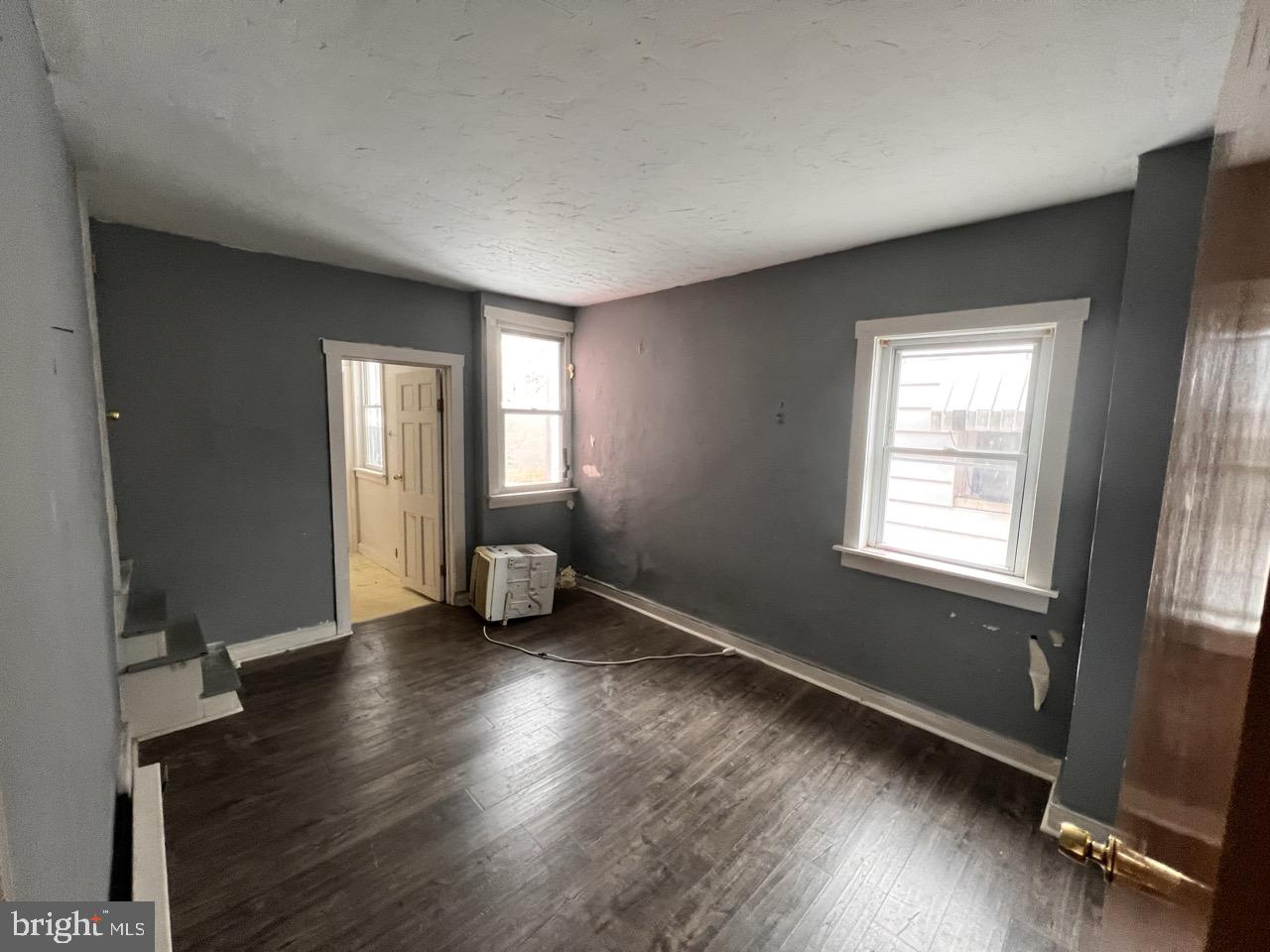 549 Manor Street Lancaster, PA 17603 - Photo 19 of 29 Bedroom 2