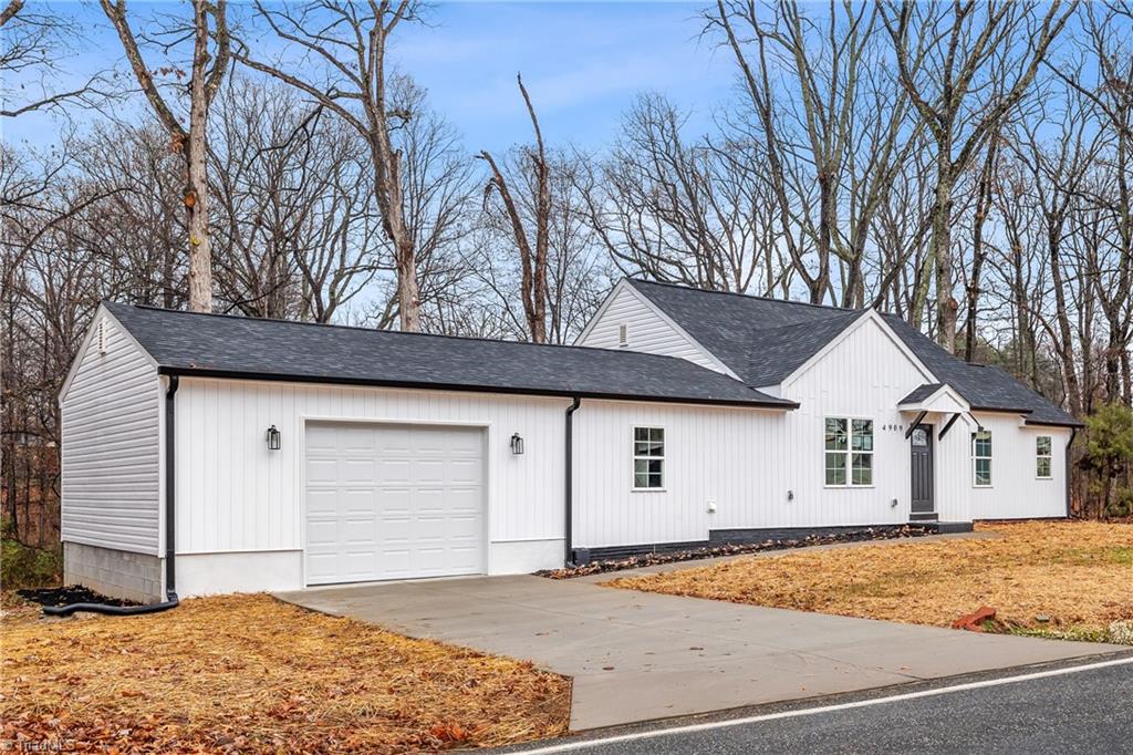 4909 McGee Road Walkertown, NC 27051 - Photo 3 of 31