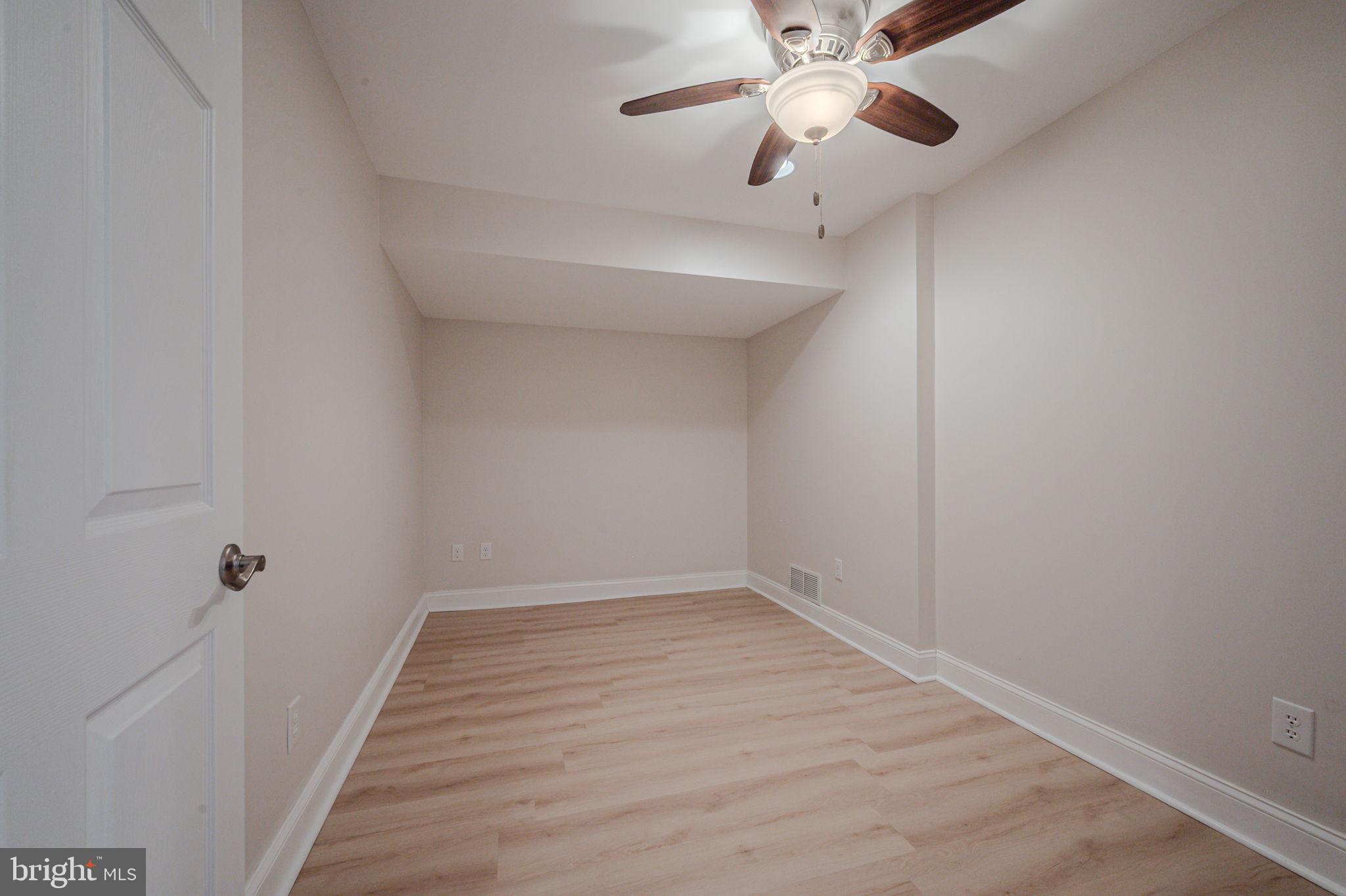 961 Rue Madora Bear, DE 19701 - Photo 32 of 33