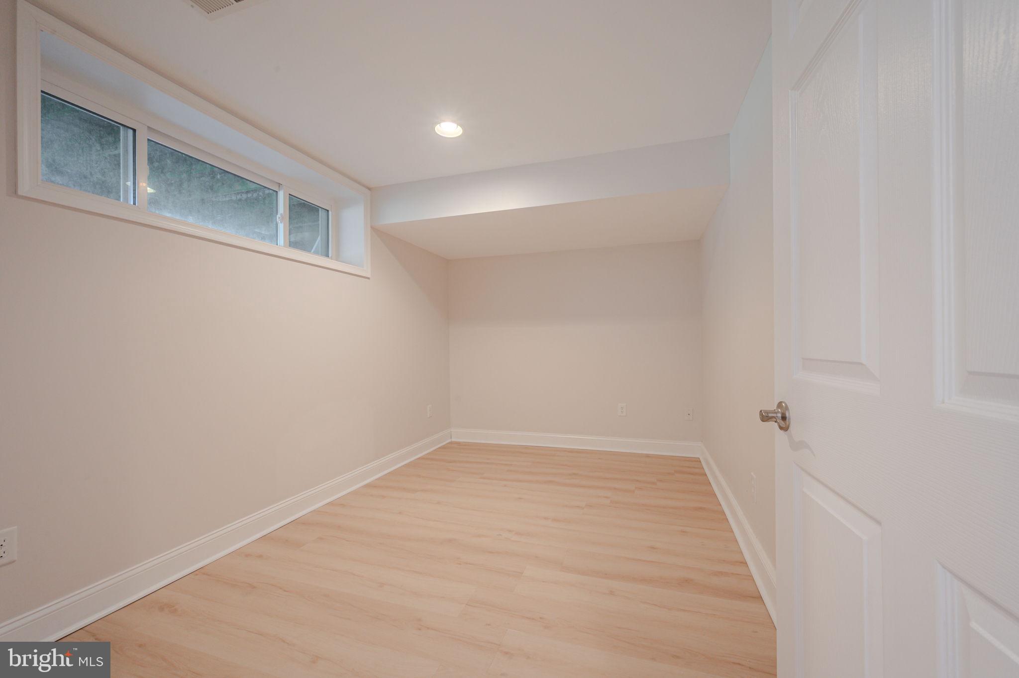 961 Rue Madora Bear, DE 19701 - Photo 33 of 33