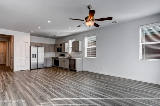 $2,125 | 175 North Village Way, Unit 65, Dewey, AZ 86327