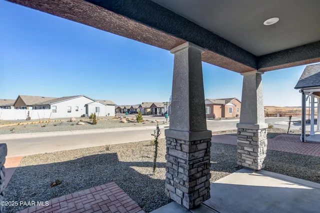 $2,125 | 175 North Village Way, Unit 65, Dewey, AZ 86327