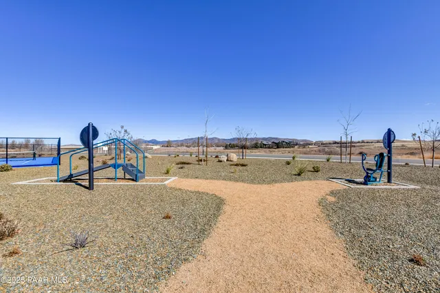 $2,125 | 175 North Village Way, Unit 65, Dewey, AZ 86327