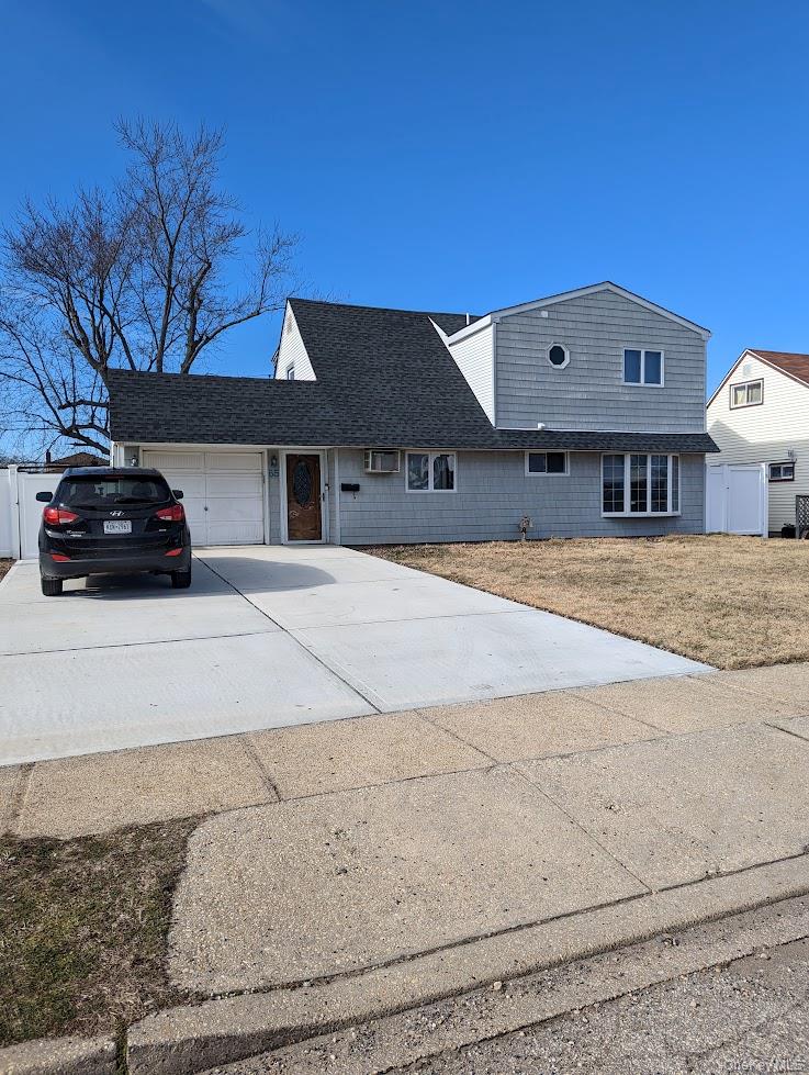 65 Prentice Road Levittown, NY 11756 - Photo 1 of 1