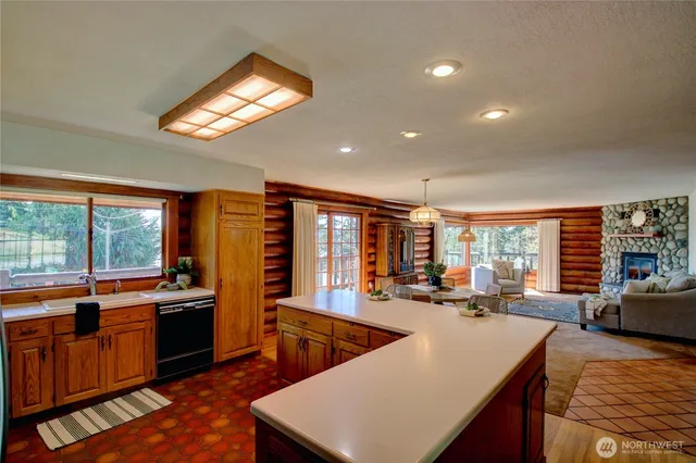 $945,000 | 17368 Maple Lane, La Conner, WA 98257