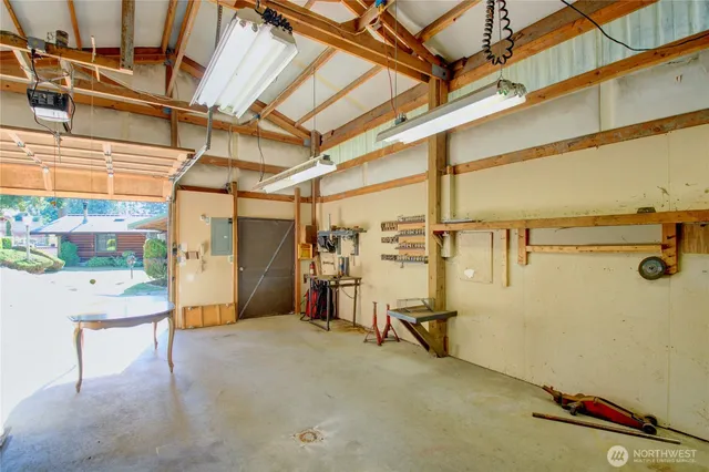 $945,000 | 17368 Maple Lane, La Conner, WA 98257